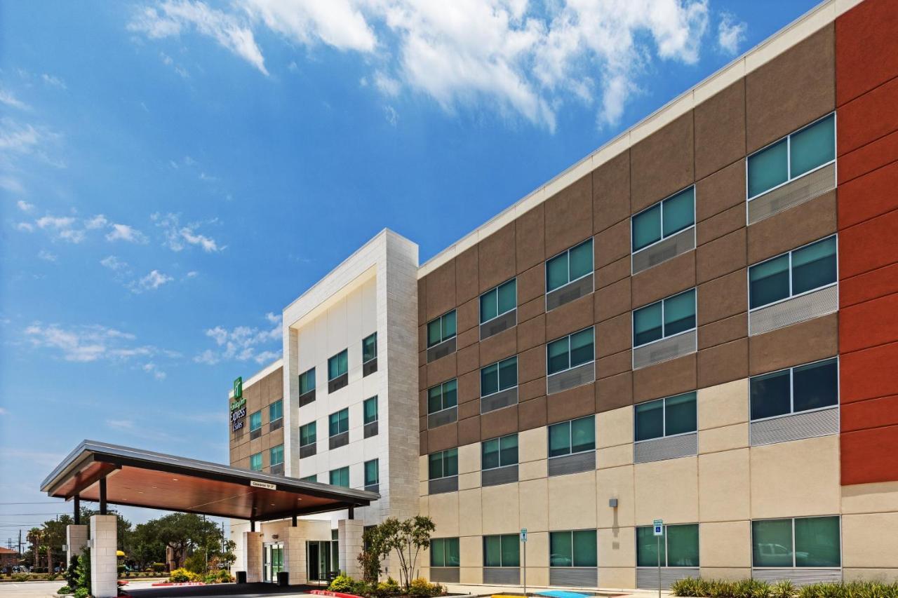 Holiday Inn Express & Suites - Stafford Nw - Sugar Land By Ihg エクステリア 写真