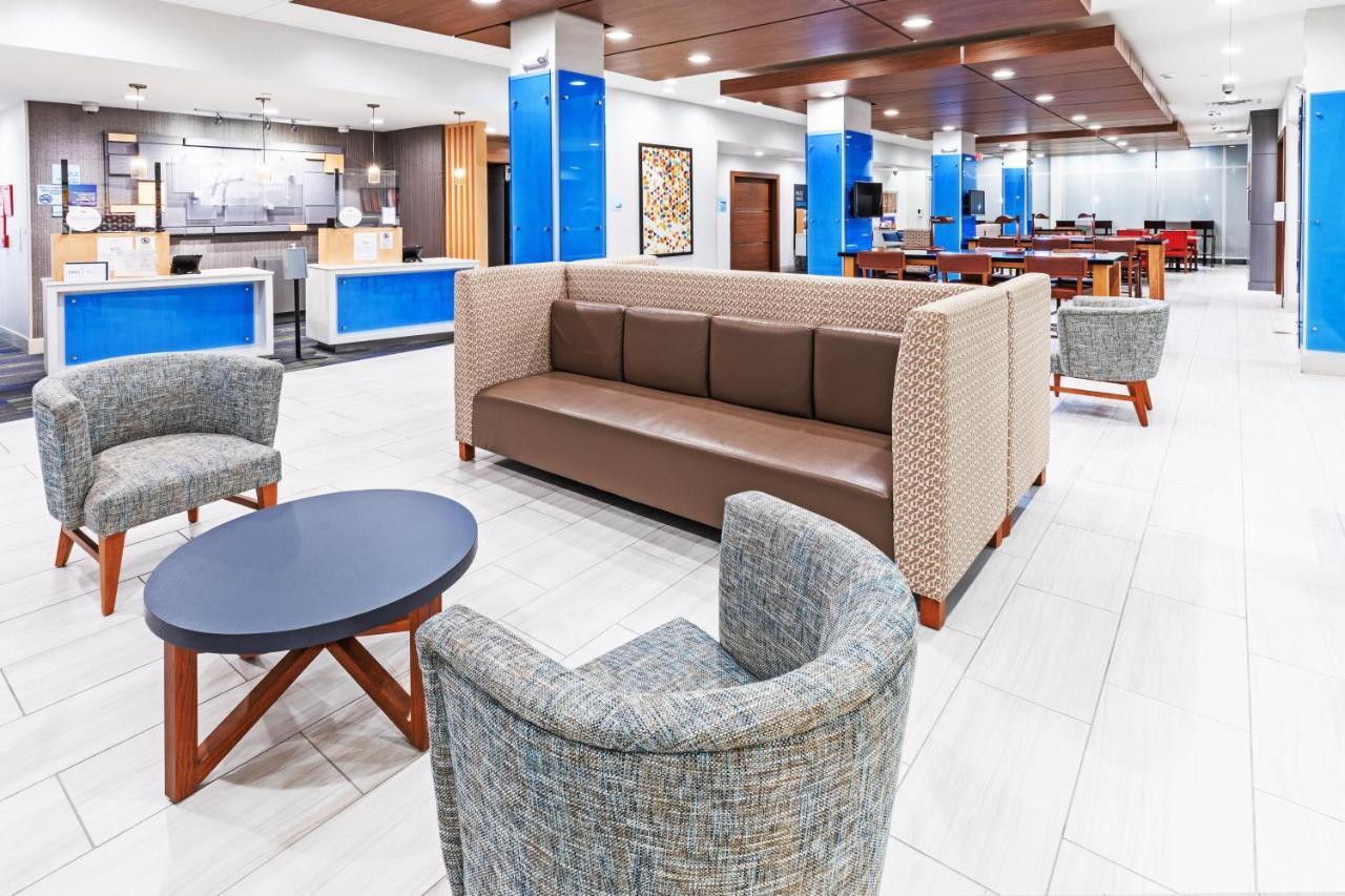 Holiday Inn Express & Suites - Stafford Nw - Sugar Land By Ihg エクステリア 写真