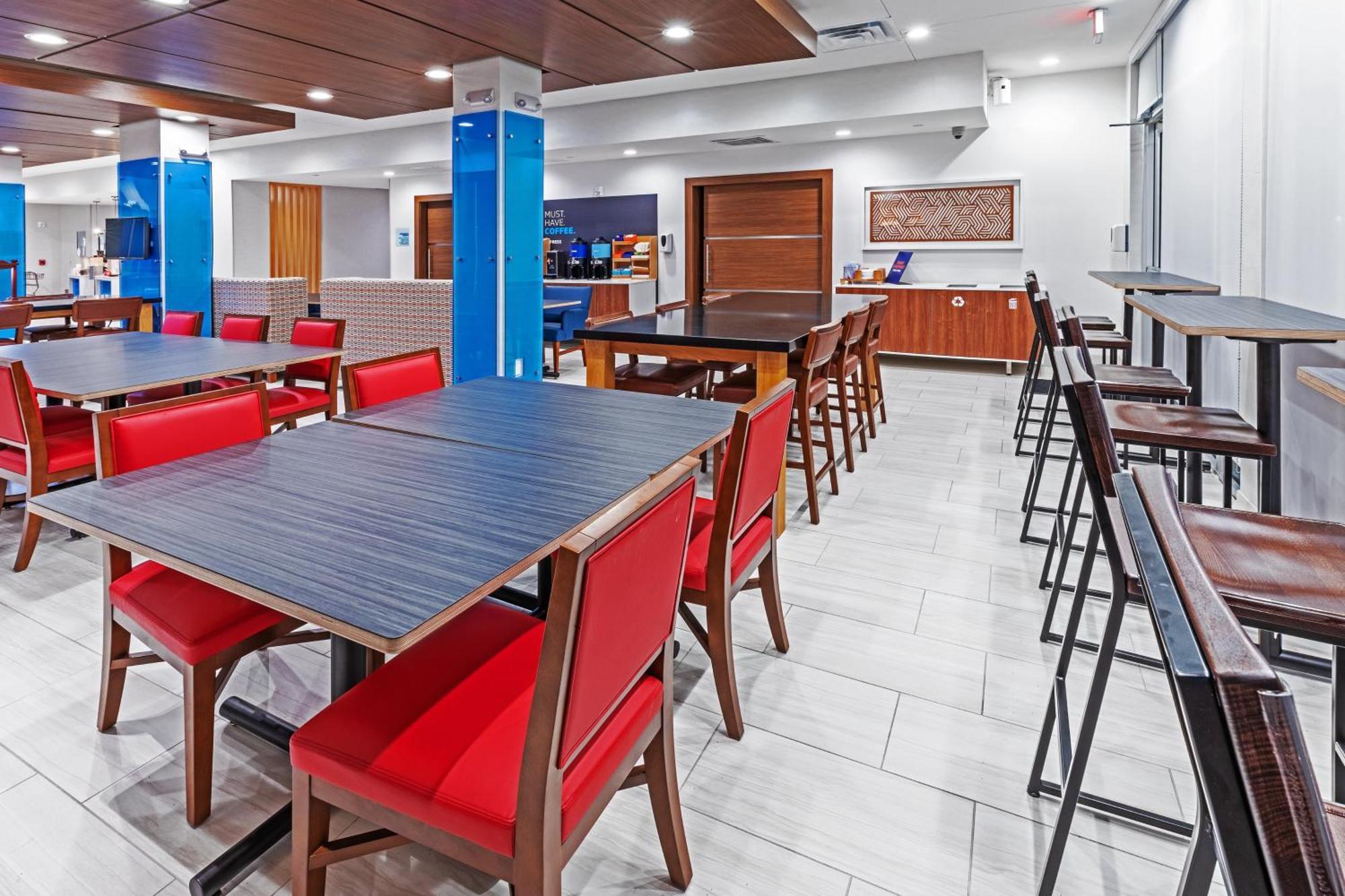 Holiday Inn Express & Suites - Stafford Nw - Sugar Land By Ihg エクステリア 写真
